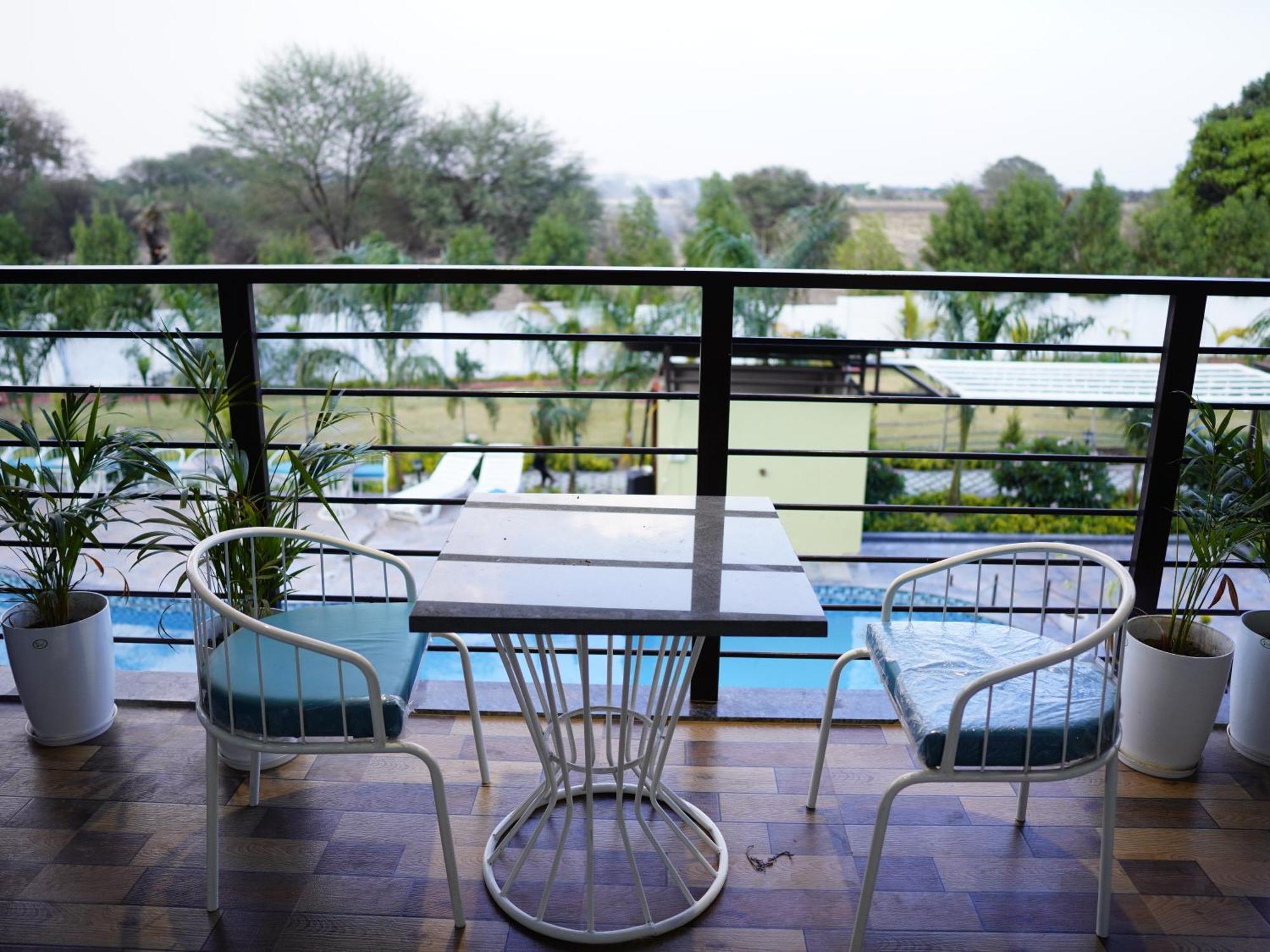 Fun O Farm Luxury Farm Villa Indore Luaran gambar